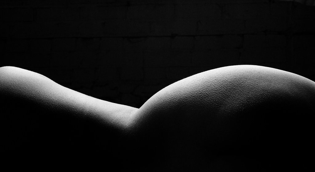 Low Key Bodyscape